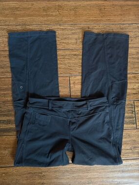 Athleta Active Low Rise Flare Leg Leggings Cargo Women’s Size M Black | Y2K